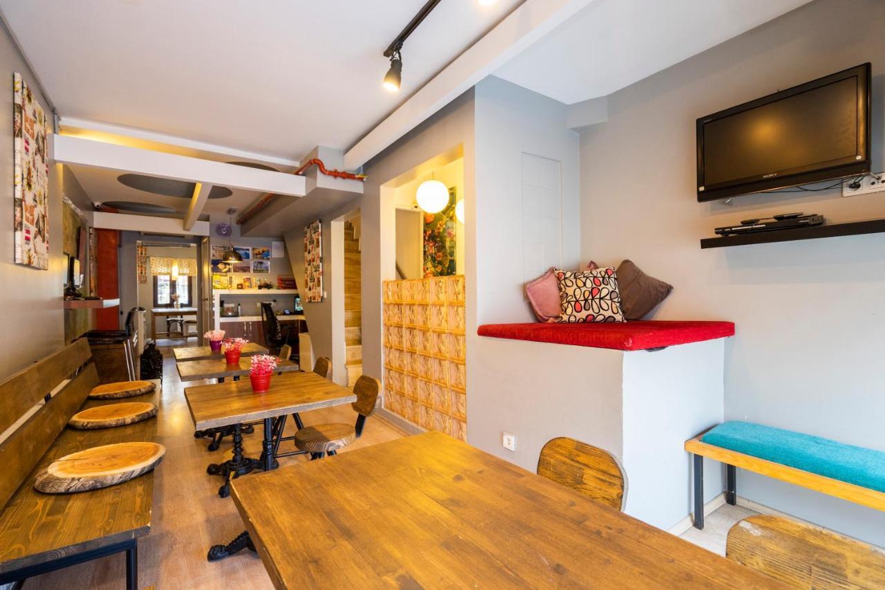 Taksim Alya Suites Истанбул Екстериор снимка